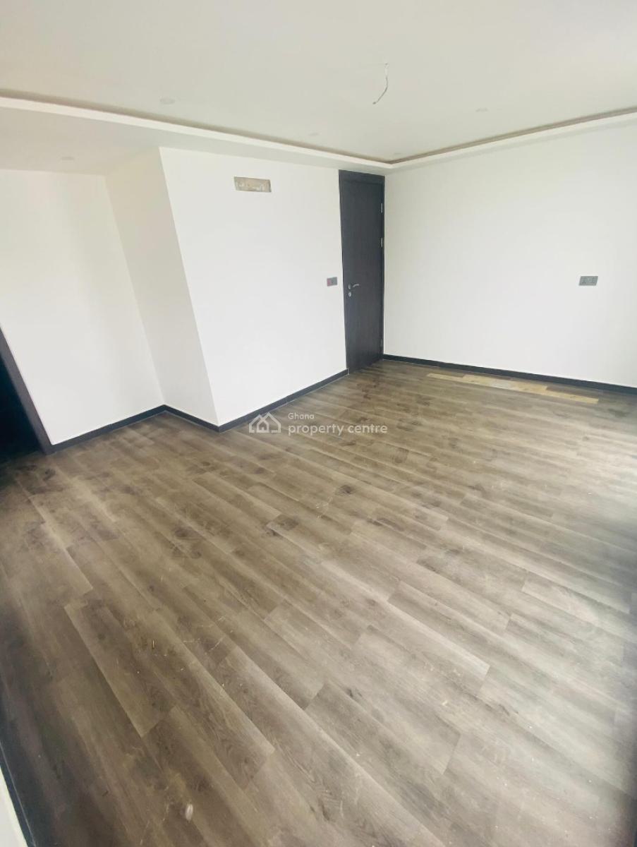 Executive 3 Bedrooms, Airport Residential Area, Accra, Townhouse for Rent