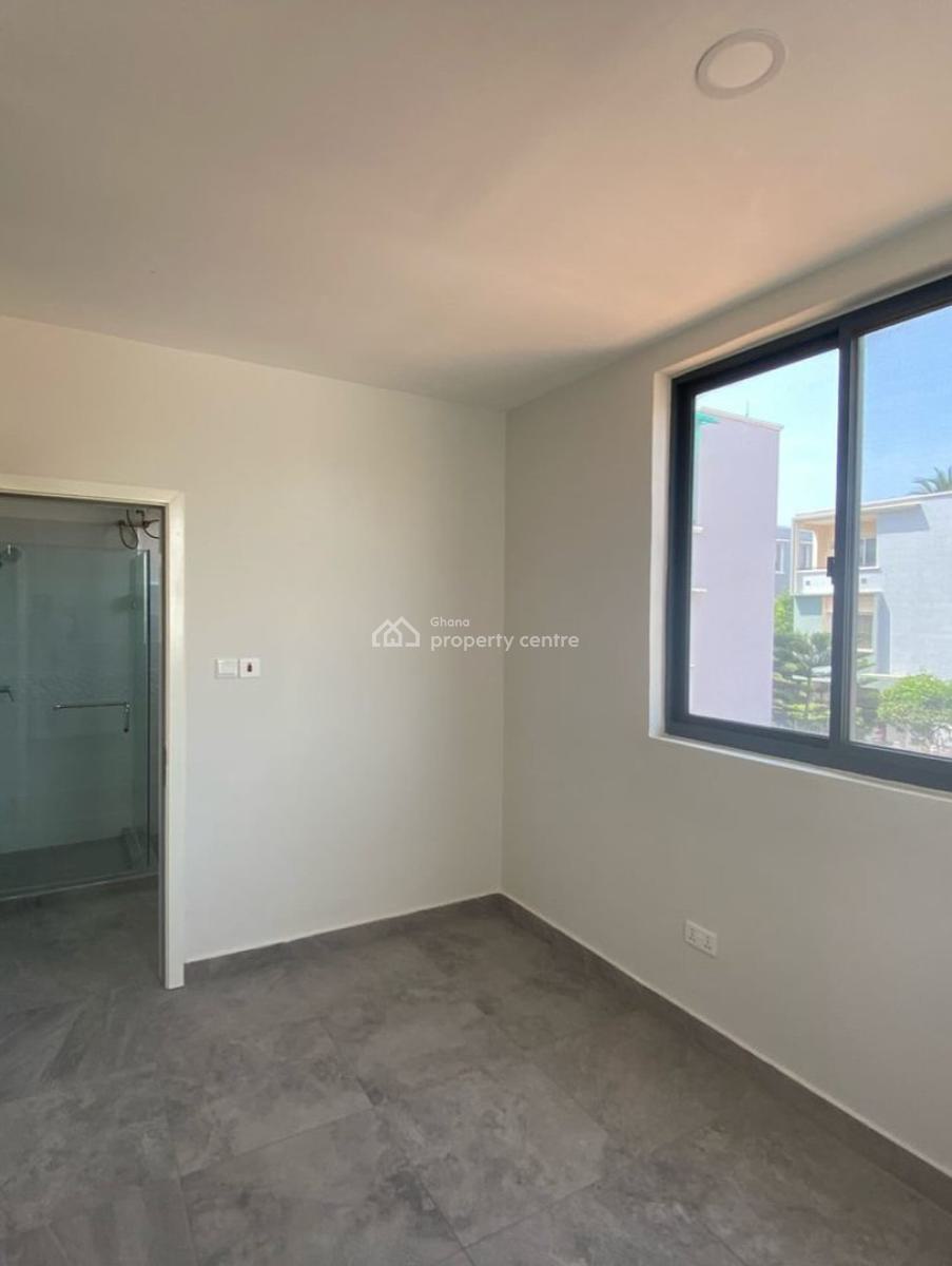 Executive 3 Bedrooms, Tse Addo, Accra, Townhouse for Rent