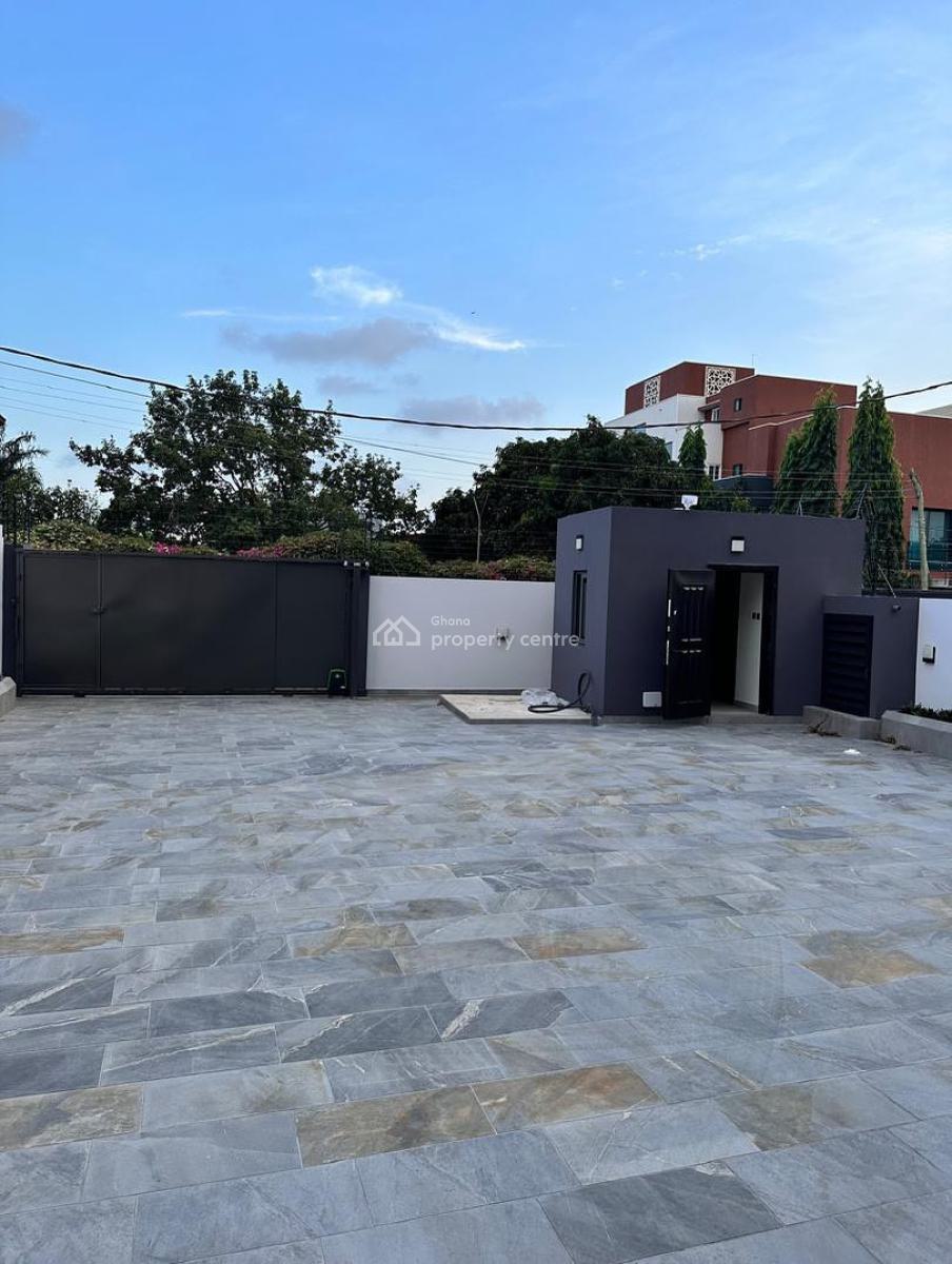 Executive Unfurnished 5 Bedroom, East Legon, Accra, Townhouse for Rent