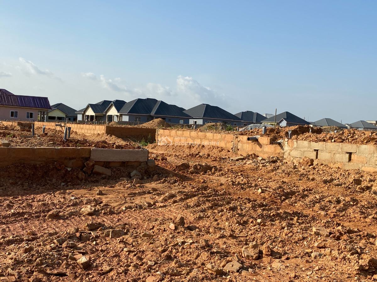 No Pressure, All Promise -- Land at Tema Comm. 25, Cedar Court, Community 25 Mall, Community 25, Tema, Accra, Mixed-use Land for Sale