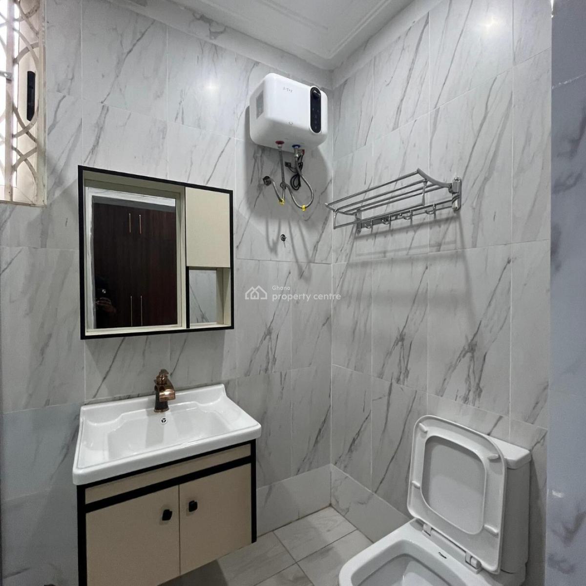 Executive Self Compound  4 Bedroom, Adjiringanor, East Legon, Accra, House for Rent