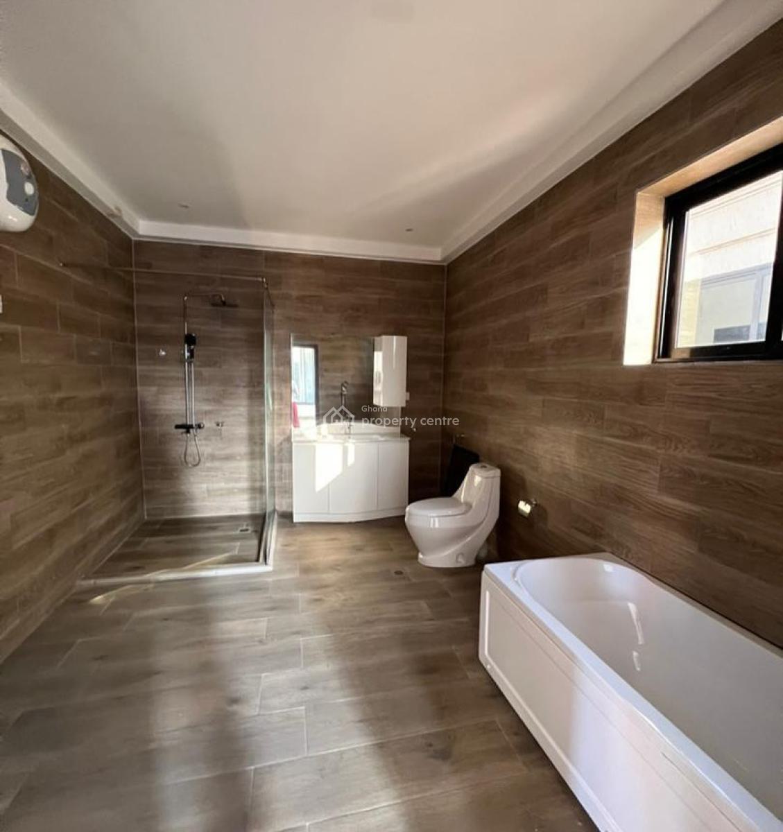 Executive 4 Ensuite Self Compound Bedroom, East Legon, Accra, House for Rent