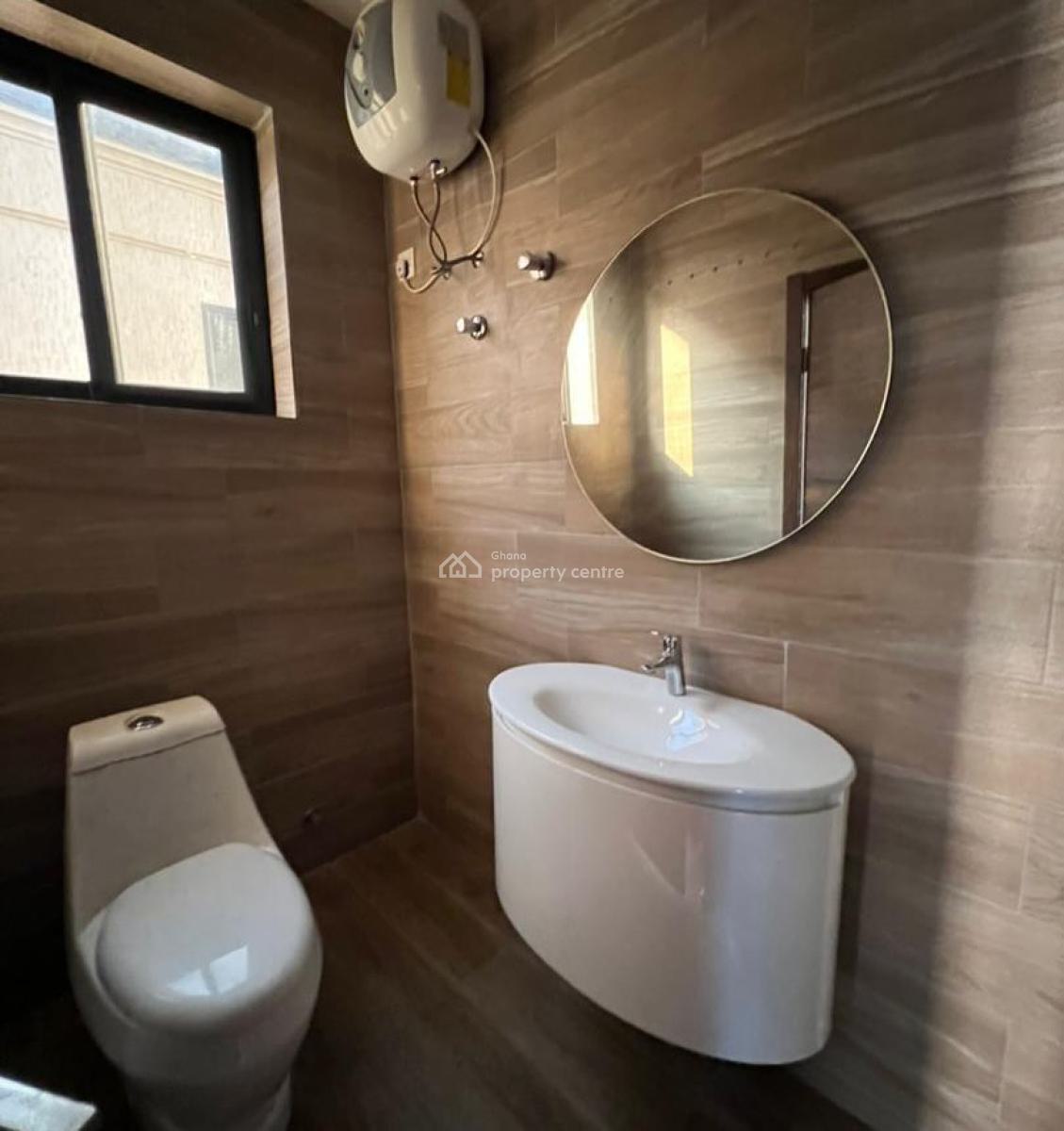 Executive 4 Ensuite Self Compound Bedroom, East Legon, Accra, House for Rent