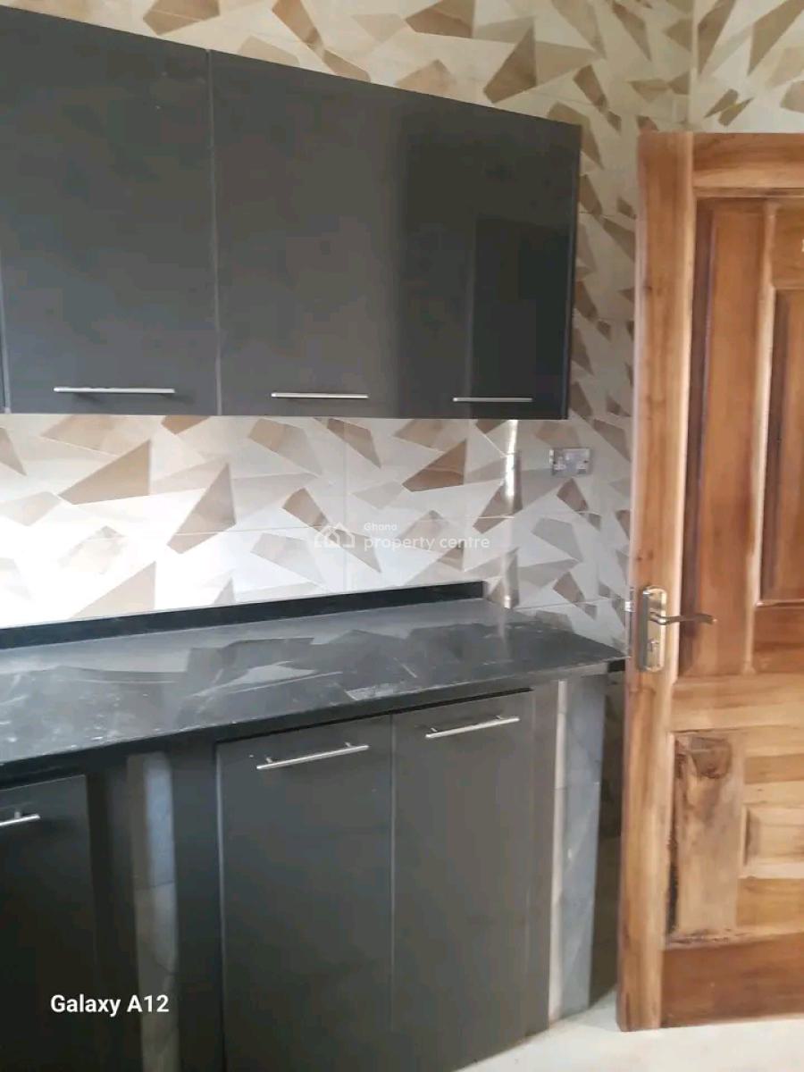Neat 2bedroom Apartment @ Eadt Airport, East Airport, Airport Residential Area, Accra, Apartment for Rent
