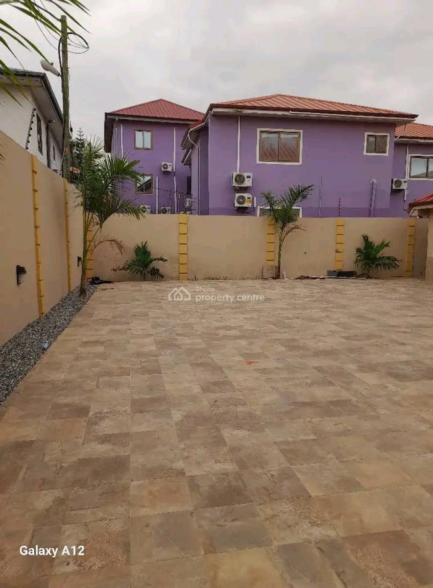 Neat 2bedroom Apartment @ Eadt Airport, East Airport, Airport Residential Area, Accra, Apartment for Rent