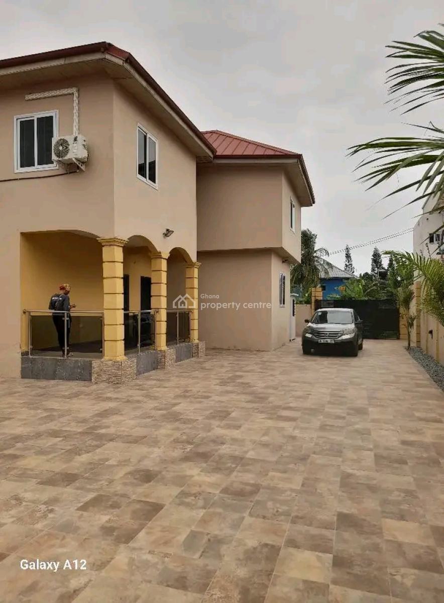 Neat 2bedroom Apartment @ Eadt Airport, East Airport, Airport Residential Area, Accra, Apartment for Rent