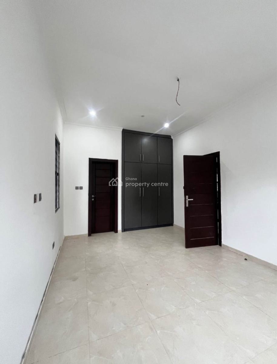 3 Bedroom House Oyarifa, Oyarifa, Oyarifa, La Nkwantanang Madina Municipal, Accra, House for Sale