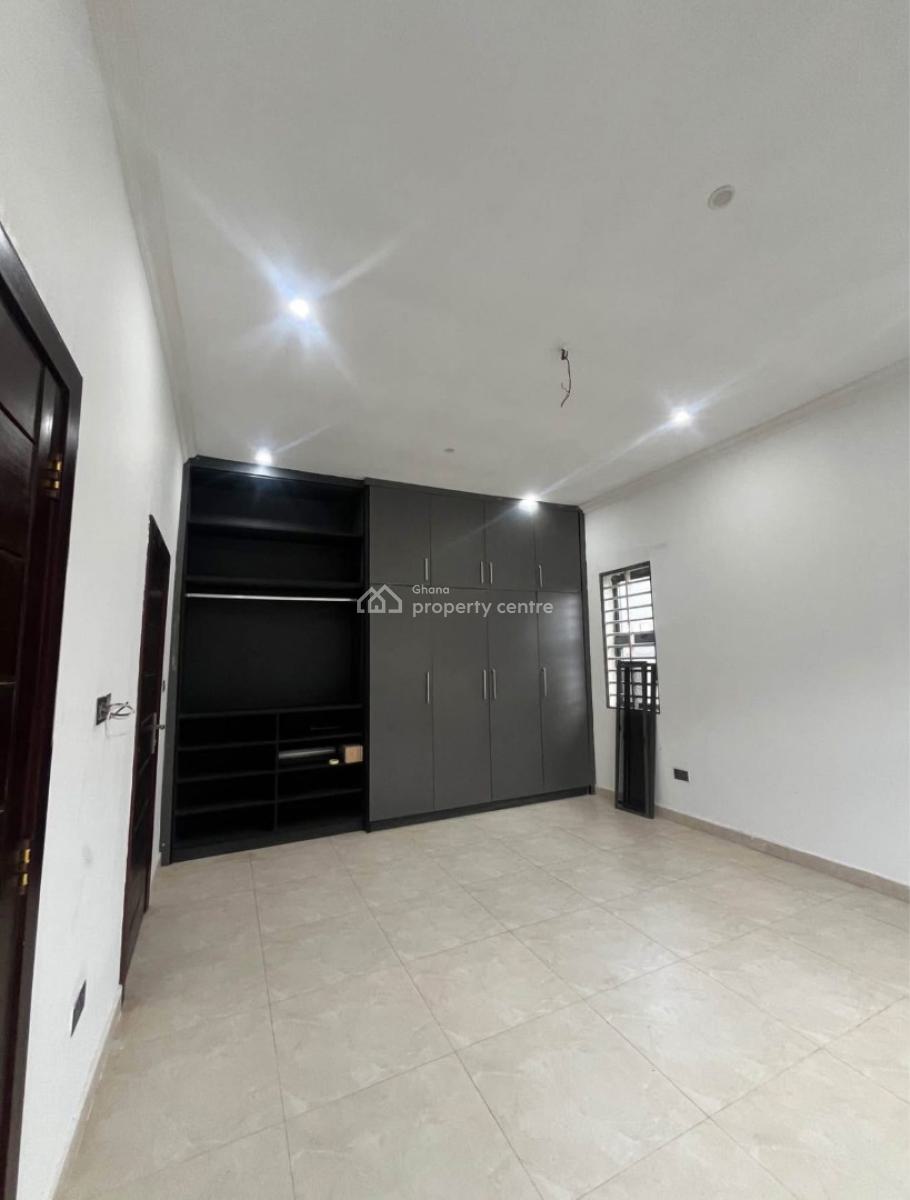 3 Bedroom House Oyarifa, Oyarifa, Oyarifa, La Nkwantanang Madina Municipal, Accra, House for Sale