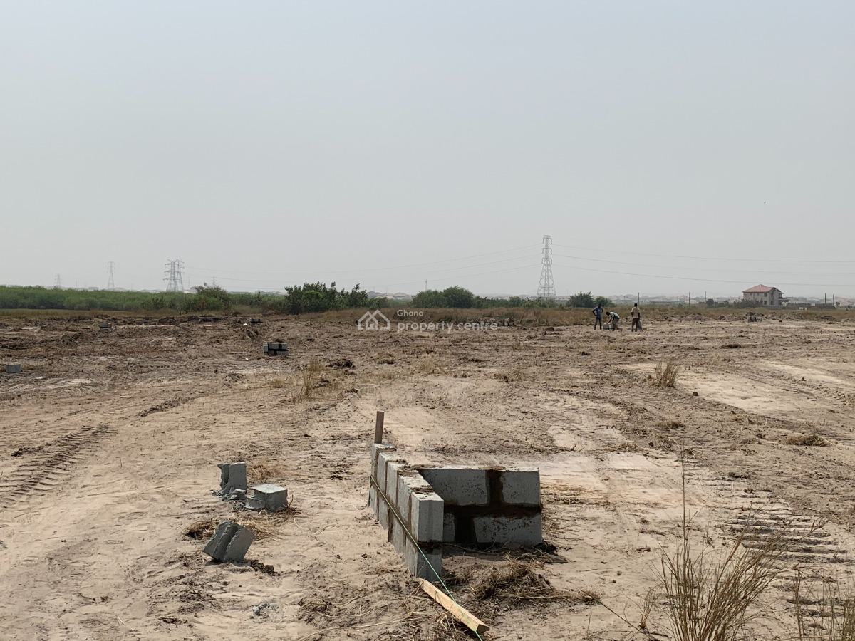 Build Peacefully in Tema Community 25 Plot, Community 25 Mall, Community 25, Tema, Accra, Mixed-use Land for Sale