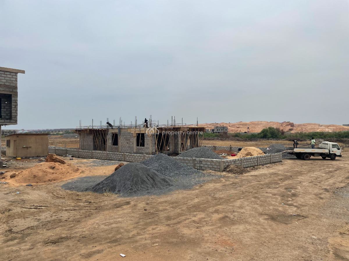 Build with No Stress- Plots in Tema Community 25, Community 25 Mall, Community 25, Tema, Accra, Mixed-use Land for Sale