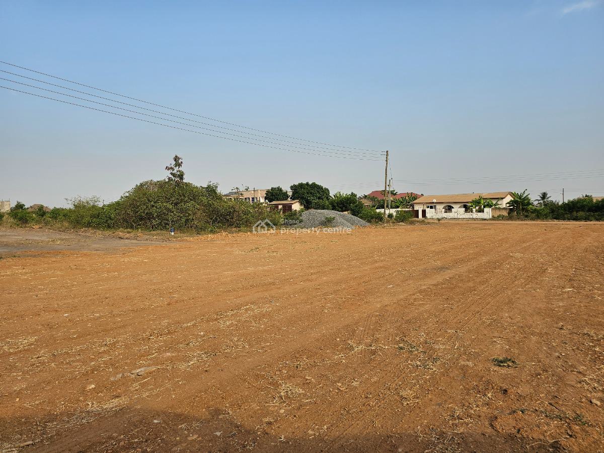 Build with No Stress- Plots in Tema Community 25, Community 25 Mall, Community 25, Tema, Accra, Mixed-use Land for Sale