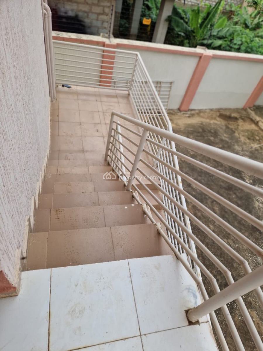 Executive All En-suite 5 Bedroom, Kasoa, Awutu-senya East, Central Region, House for Sale