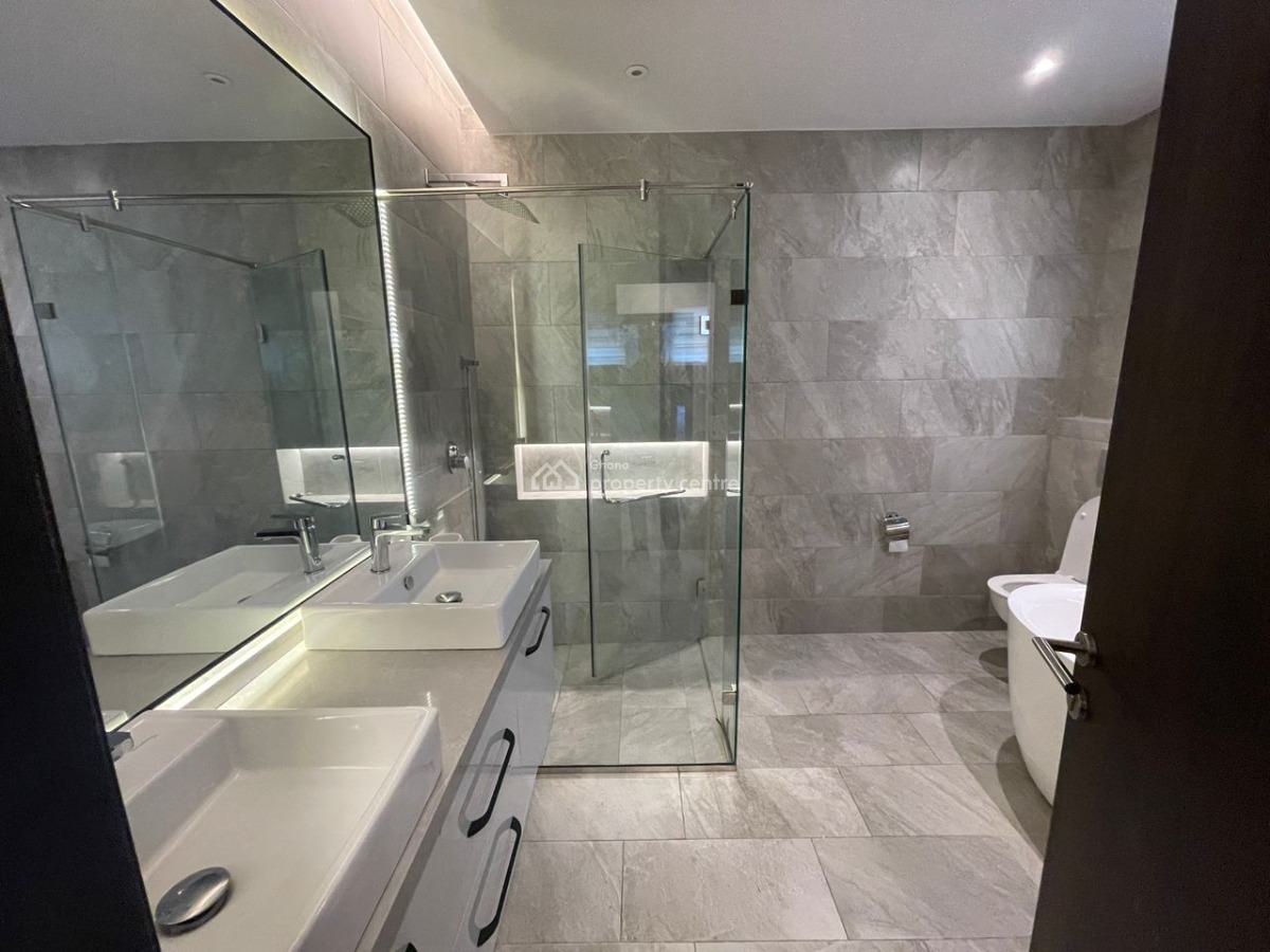 Executive All Ensuite 3 Bedroom, Airport Residential Area, Accra, Townhouse for Rent