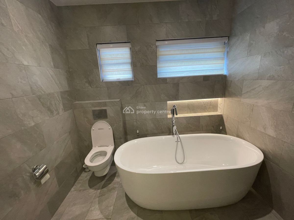 Executive All Ensuite 3 Bedroom, Airport Residential Area, Accra, Townhouse for Rent