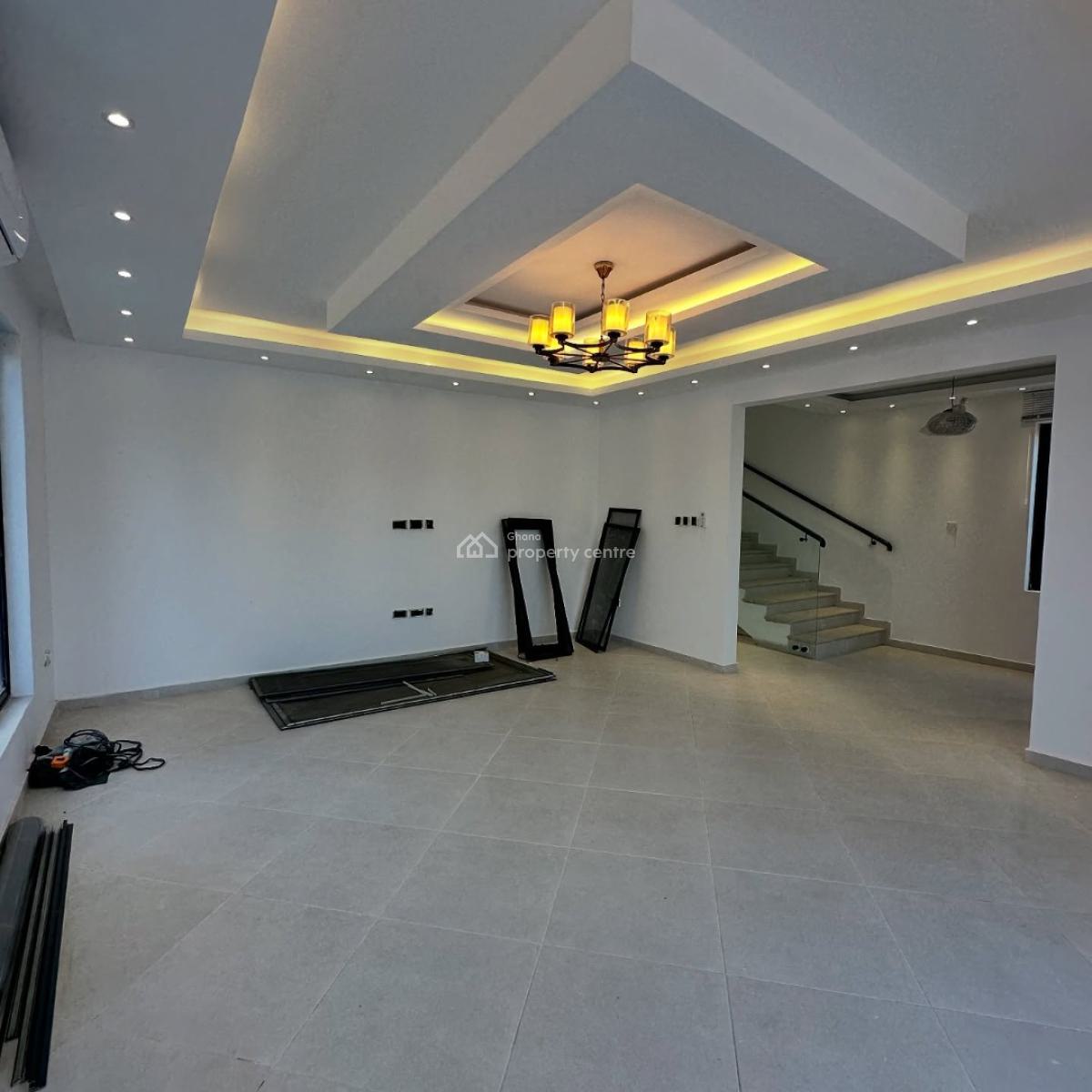 Executive 4  Bedrooms, Spintex, Accra, House for Sale