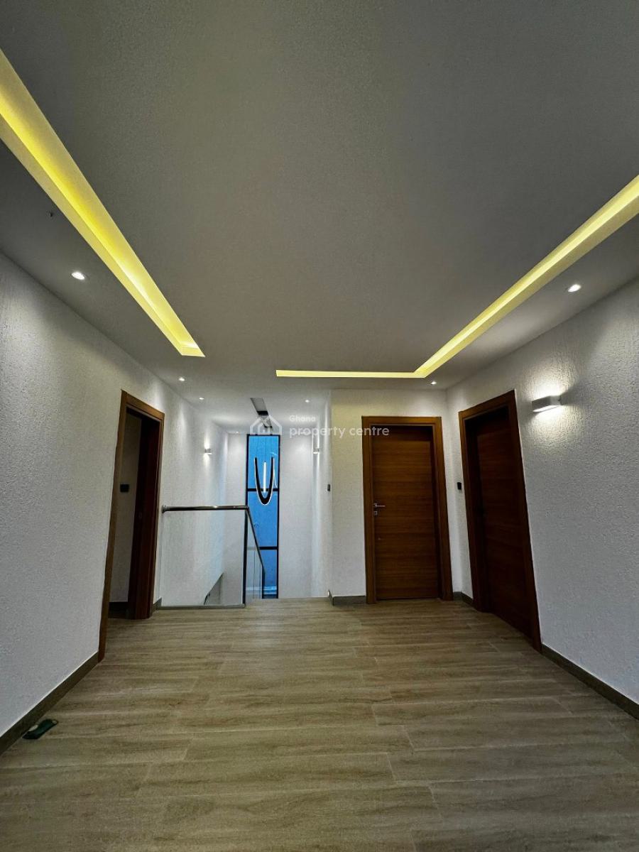 Executive 4 Bedrooms, Ashaley Botwe, Adenta Municipal, Accra, House for Sale