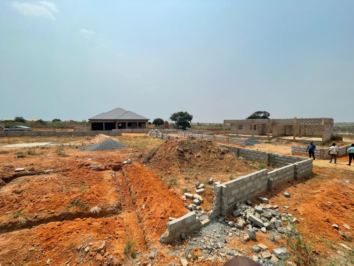 a Plot to Build, a Place to Belong-- Solomon Court, Prampram Awaits, Oasis International Training Center, Ningo Prampram District, Accra, Mixed-use Land for Sale