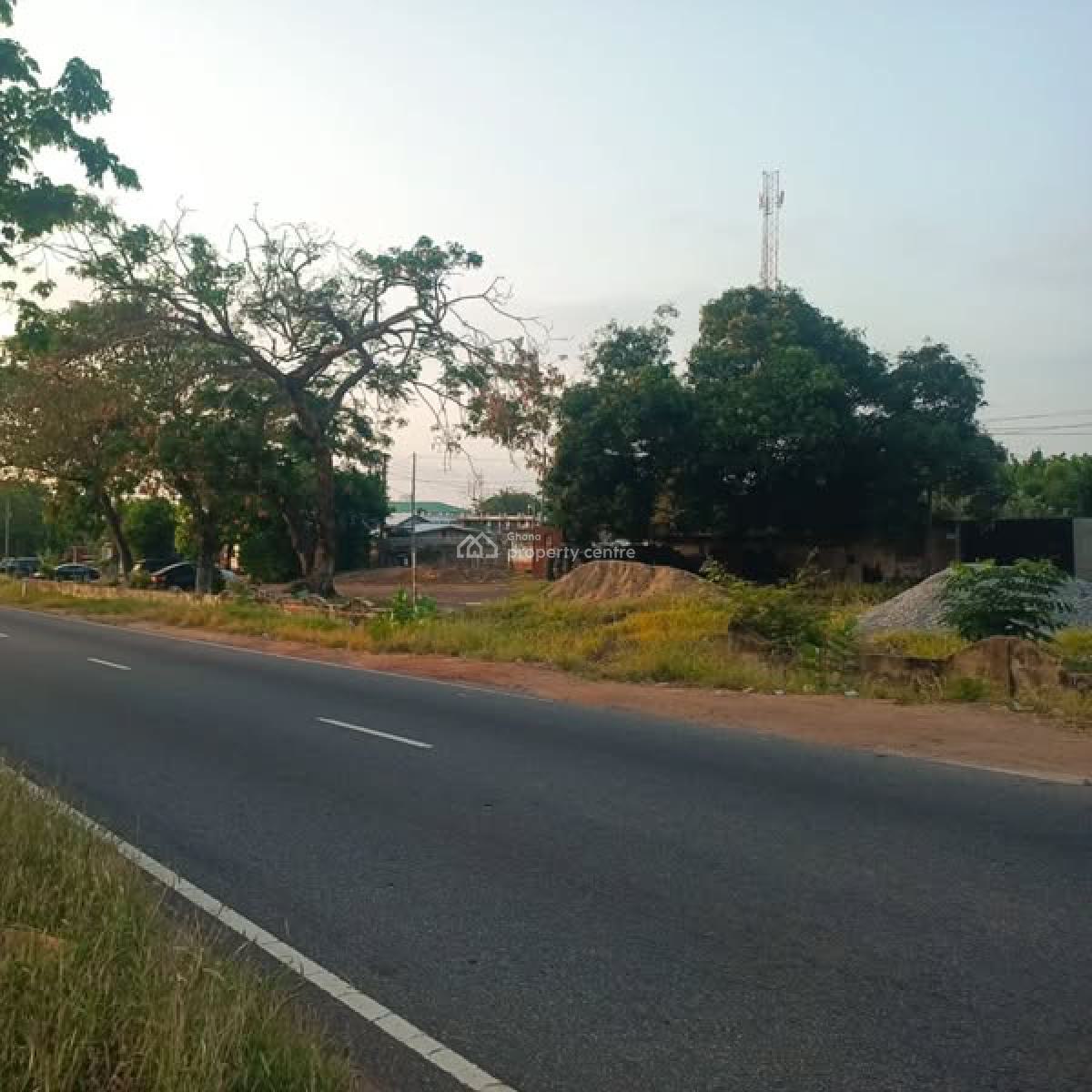 0.88 Acre ( 5.5 Plots) Plot of Land, Osu, Accra, Land for Sale