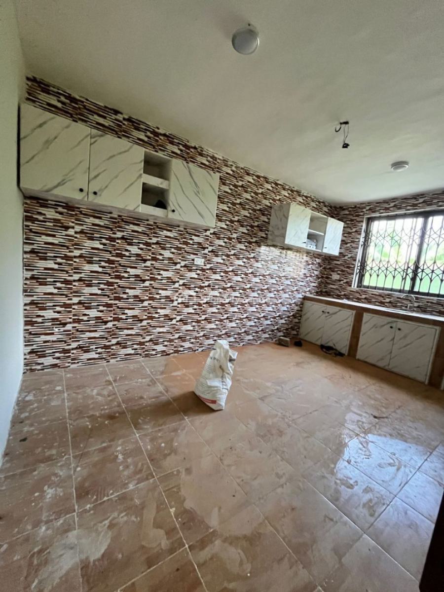 Newly Built 2 Bedroom Apartment, Oyarifa, La Nkwantanang Madina Municipal, Accra, Apartment for Rent