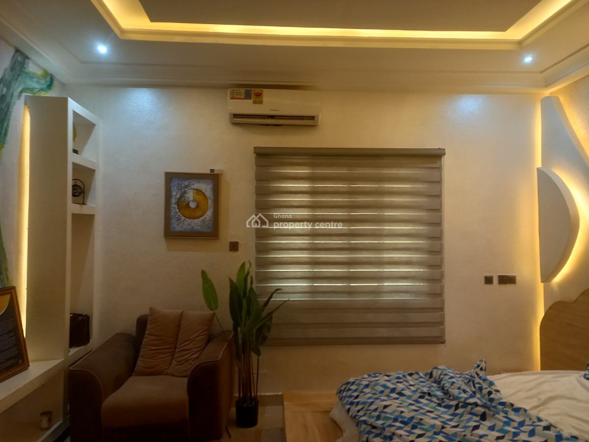 4 Bedrooms, Antoa New Site, Near Main Road/highway, Kumasi Metropolitan, Ashanti, House for Sale