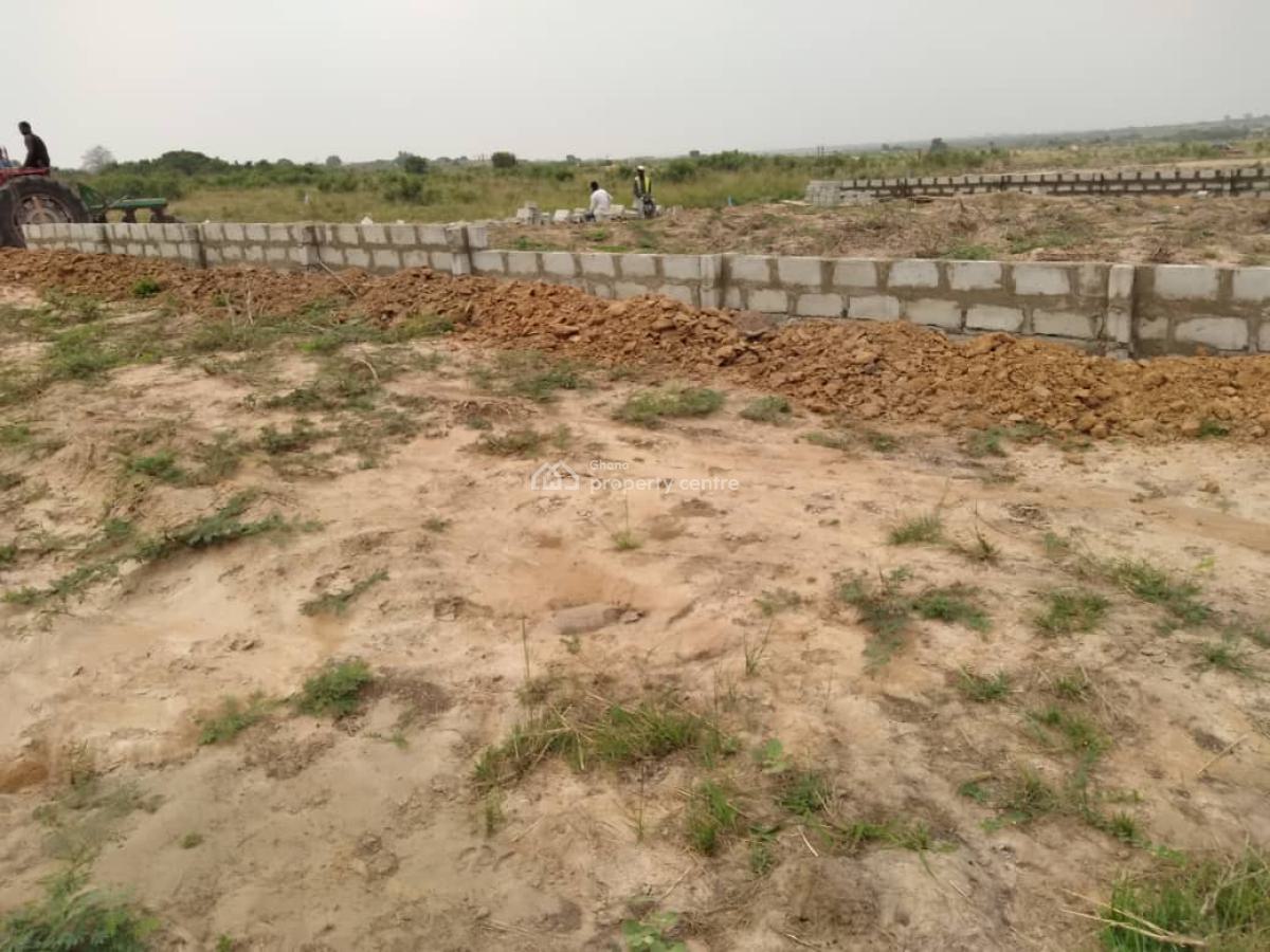 a Plot to Build, a Place to Belong-- Solomon Court, Prampram Awaits, Oasis International Training Center, Ningo Prampram District, Accra, Mixed-use Land for Sale