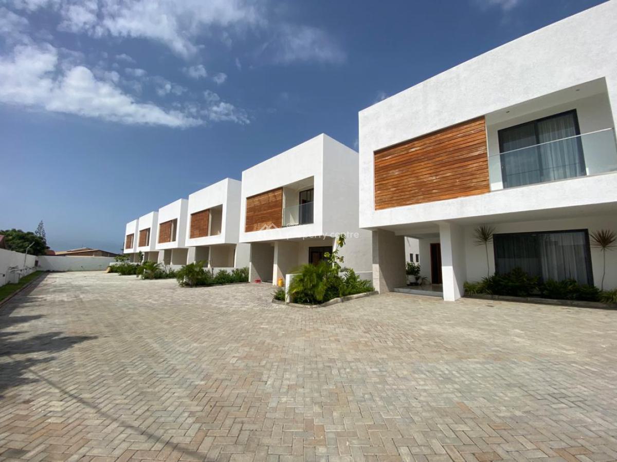 4 Bedroom Townhouse in a Gated Community, Sakumono, Tema, Accra, Townhouse for Sale