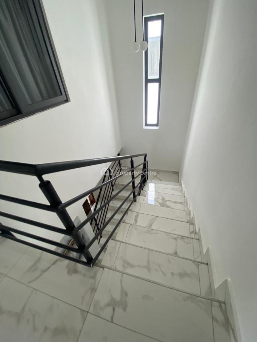 4 Bedroom Townhouse in a Gated Community, Sakumono, Tema, Accra, Townhouse for Sale
