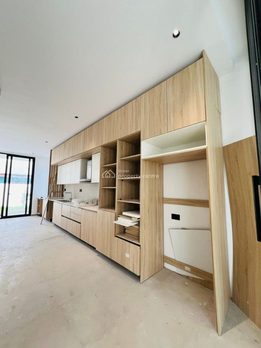 Executive 4 Bedrooms, Ashaley Botwe, Adenta Municipal, Accra, House for Sale