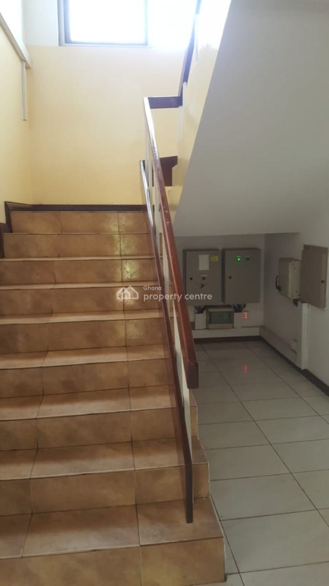 Executive 4 Bedrooms, Cantonments, Accra, House for Rent