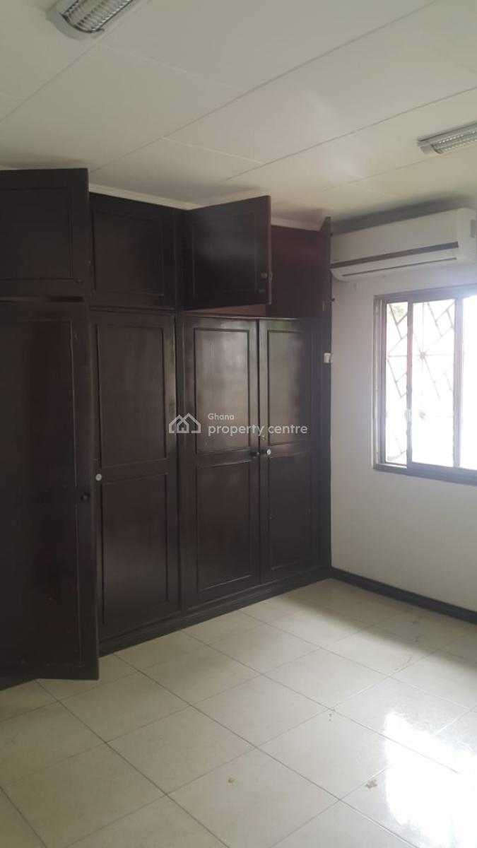 Executive 4 Bedrooms, Cantonments, Accra, House for Rent