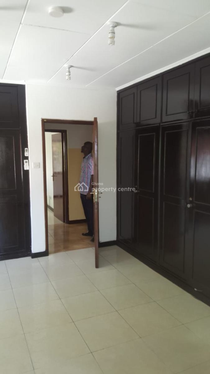 Executive 4 Bedrooms, Cantonments, Accra, House for Rent