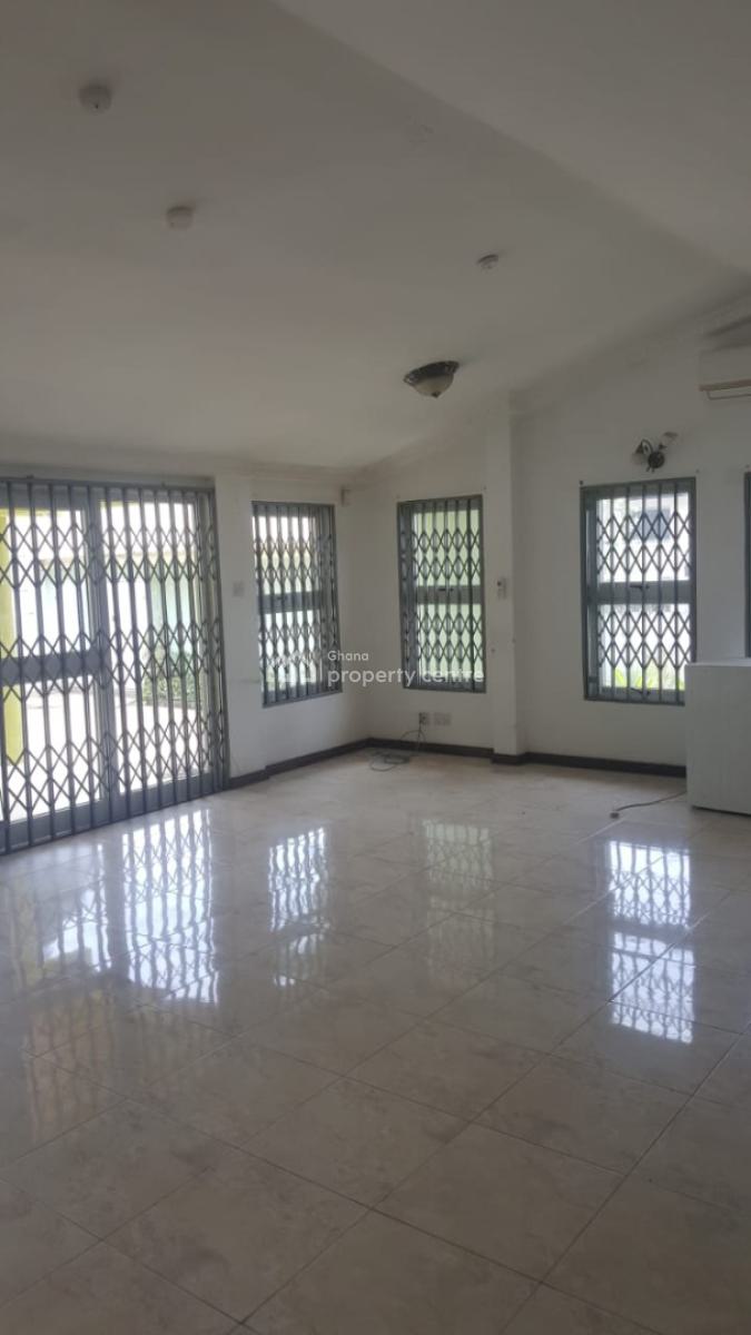 Executive 4 Bedrooms, Cantonments, Accra, House for Rent