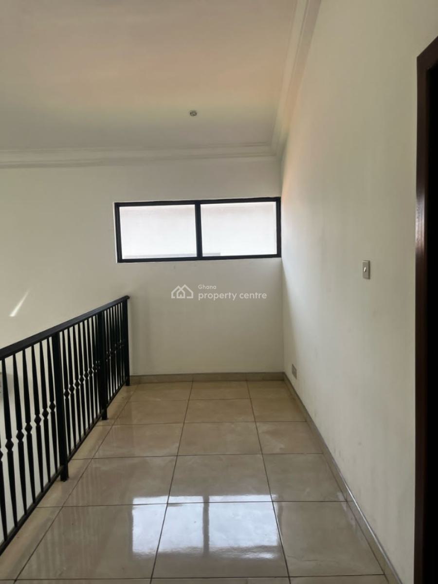 Executive 4 Bedroom, North Ridge, Accra, House for Rent