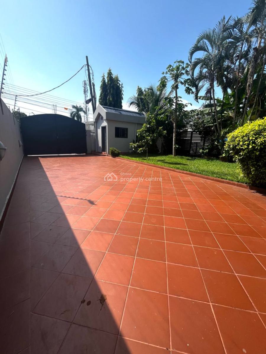 Executive 4 Bedroom, North Ridge, Accra, House for Rent