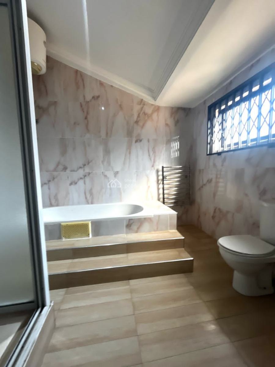 Executive 4 Bedroom, North Ridge, Accra, House for Rent