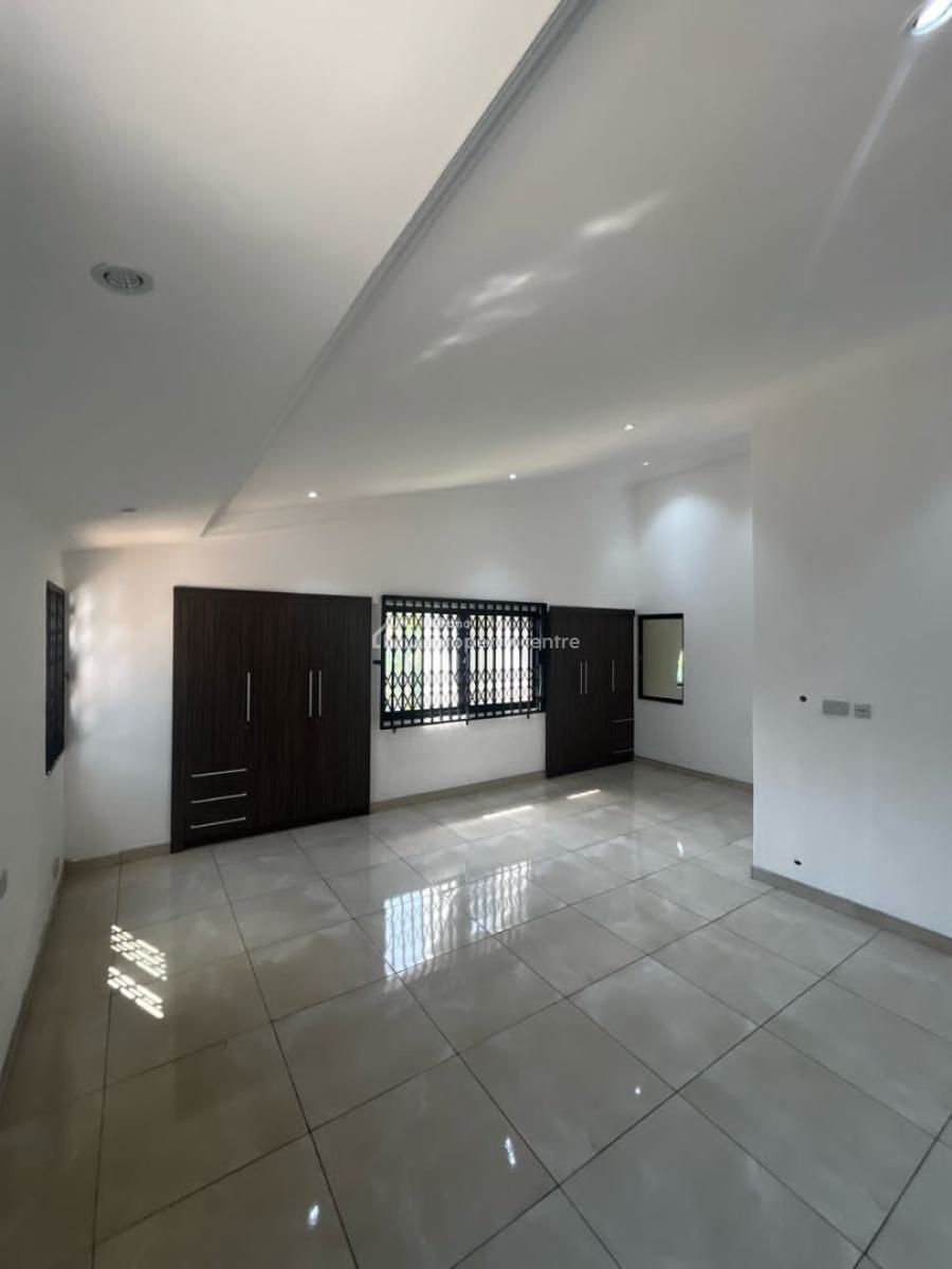 Executive 4 Bedroom, North Ridge, Accra, House for Rent