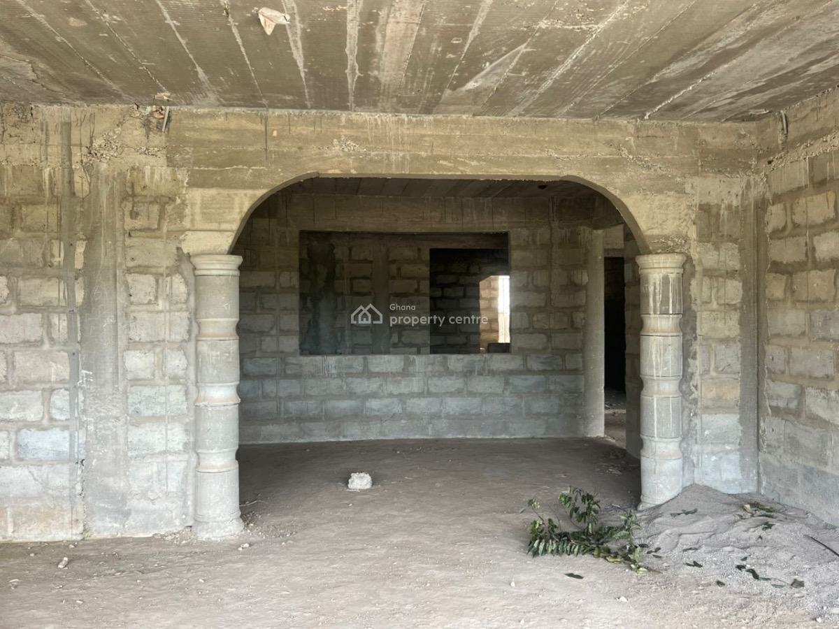 Uncompleted House in Takoradi, Takoradi, Sekondi-takoradi, Western Region, House for Sale