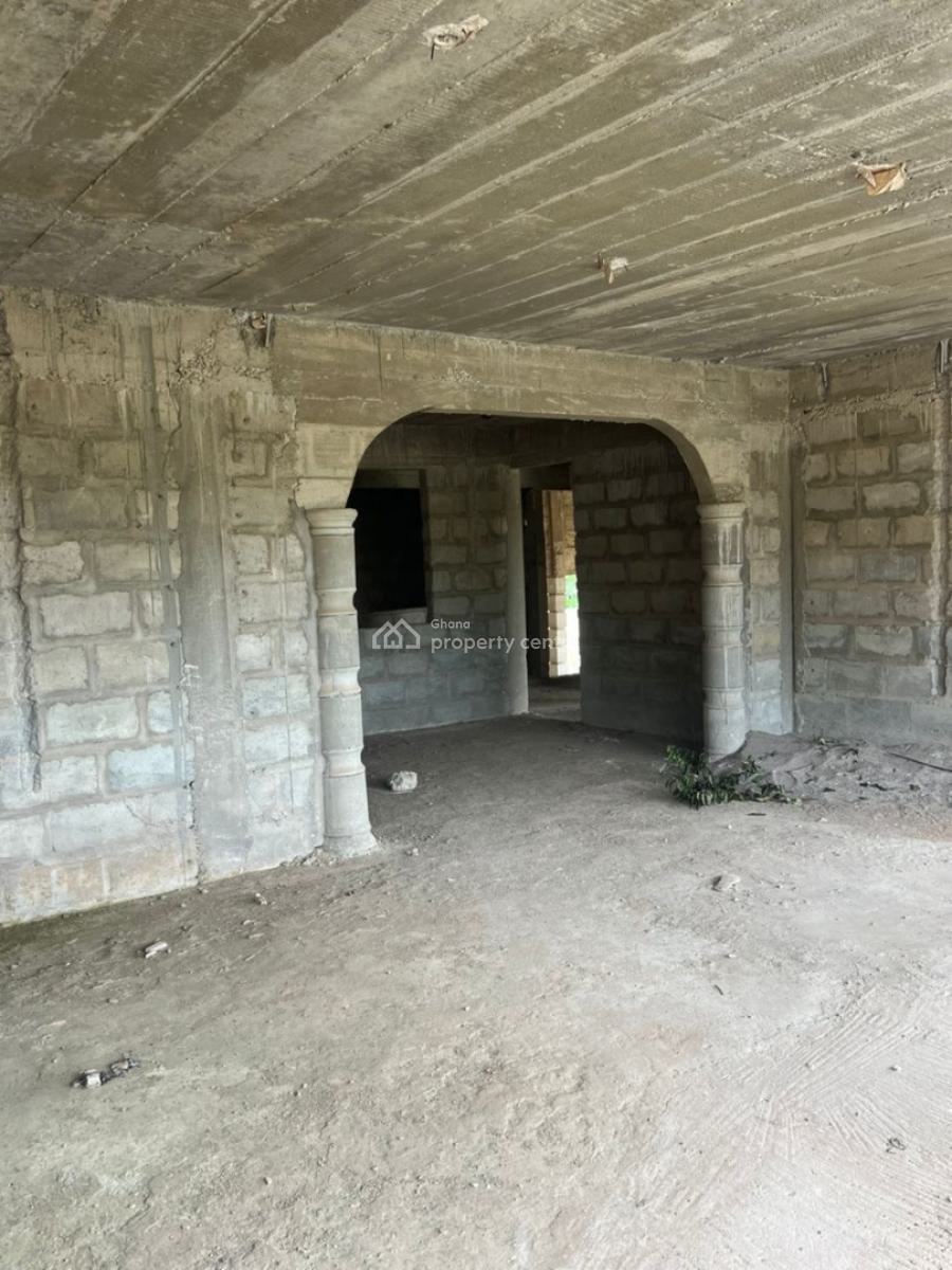 Uncompleted House in Takoradi, Takoradi, Sekondi-takoradi, Western Region, House for Sale