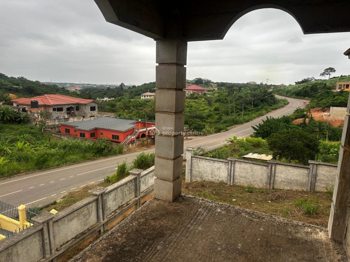 Uncompleted House in Takoradi, Takoradi, Sekondi-takoradi, Western Region, House for Sale