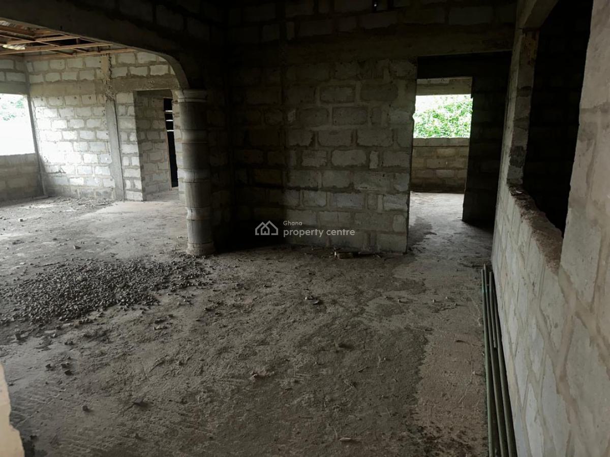 Uncompleted House in Takoradi, Takoradi, Sekondi-takoradi, Western Region, House for Sale