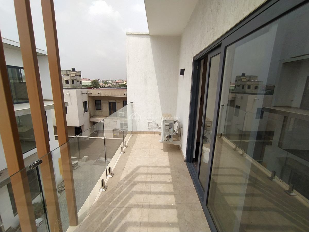4 Bedroom Townhouse + 1 Bed Quarters, Tse Addo, Accra, Semi-detached Duplex for Rent