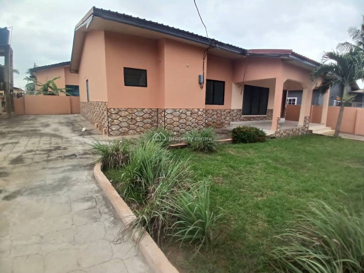 2 Bedrooms at Satellite, Kuntunse Satellite, Ga West Municipal, Accra, Detached Bungalow for Sale