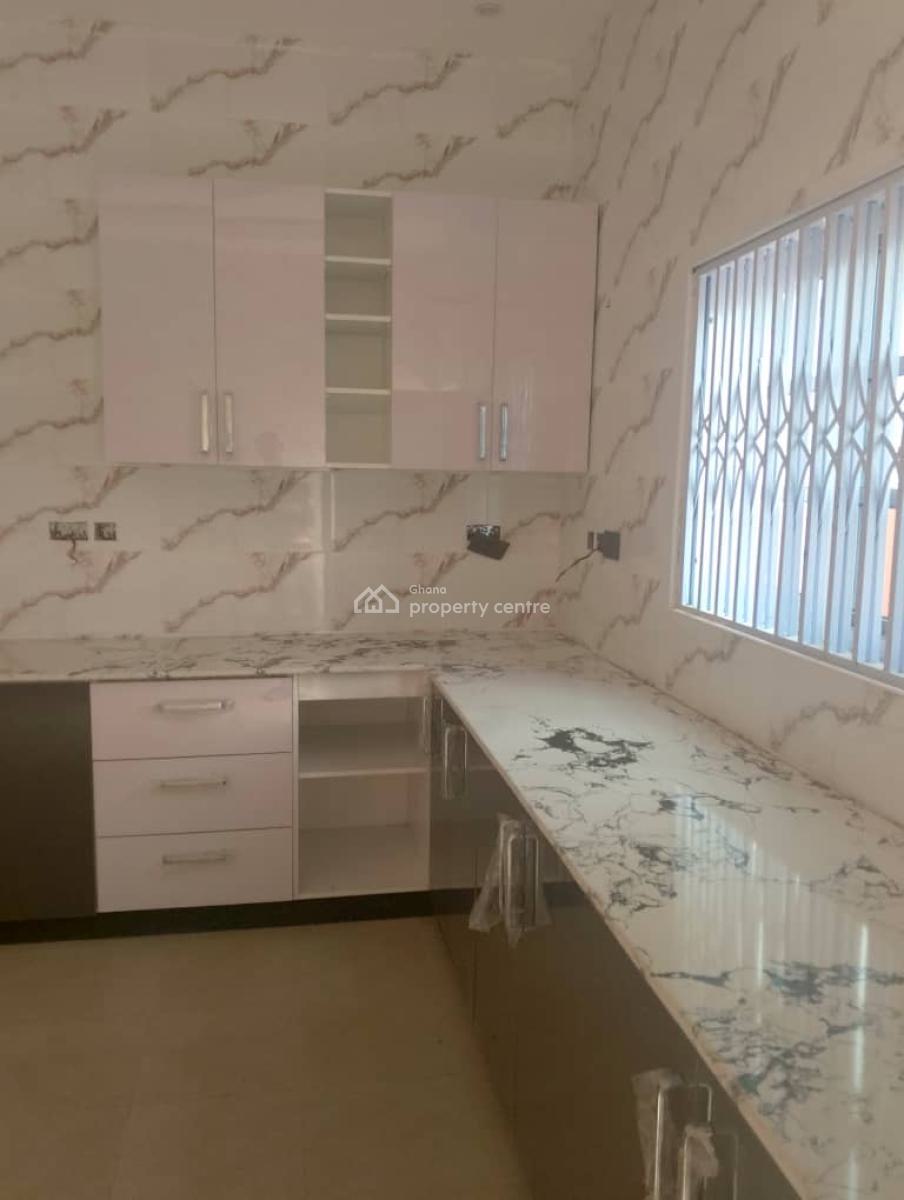 Lapaz Israel 4 Bedrooms House, Israel, Lapaz, Accra, House for Sale