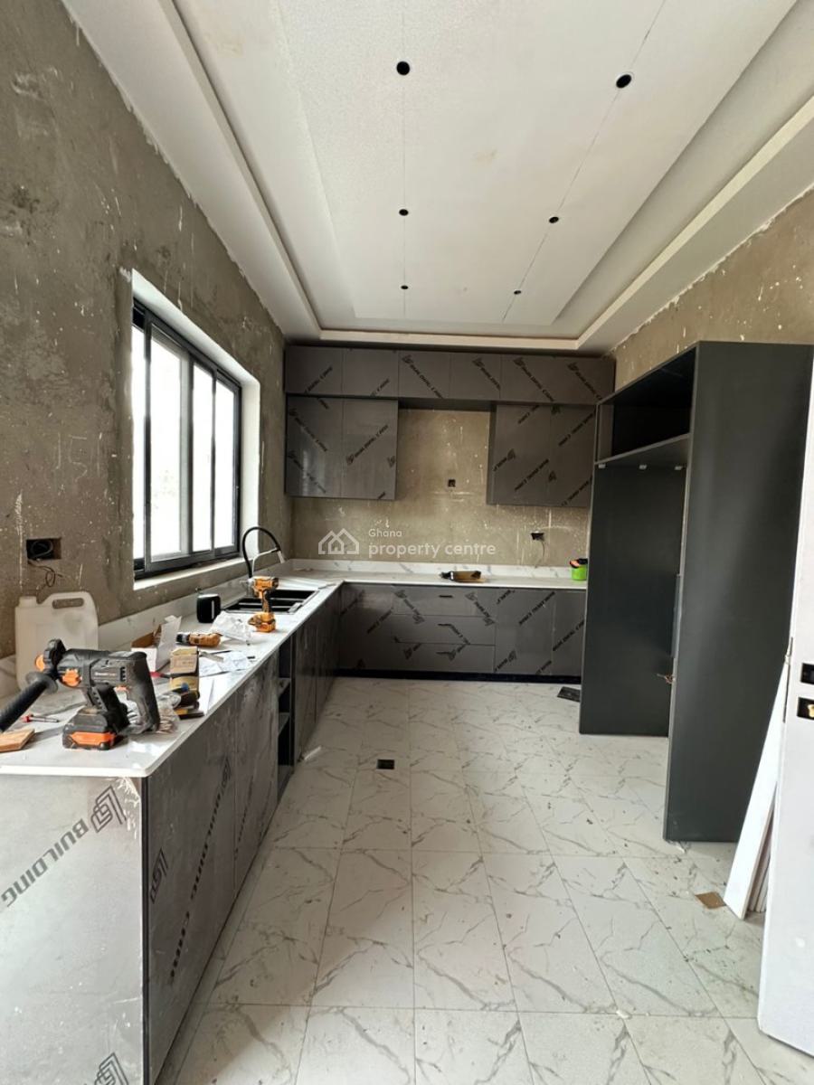 Executive Gated Community 4 Bedrooms, Adenta Municipal, Accra, House for Sale