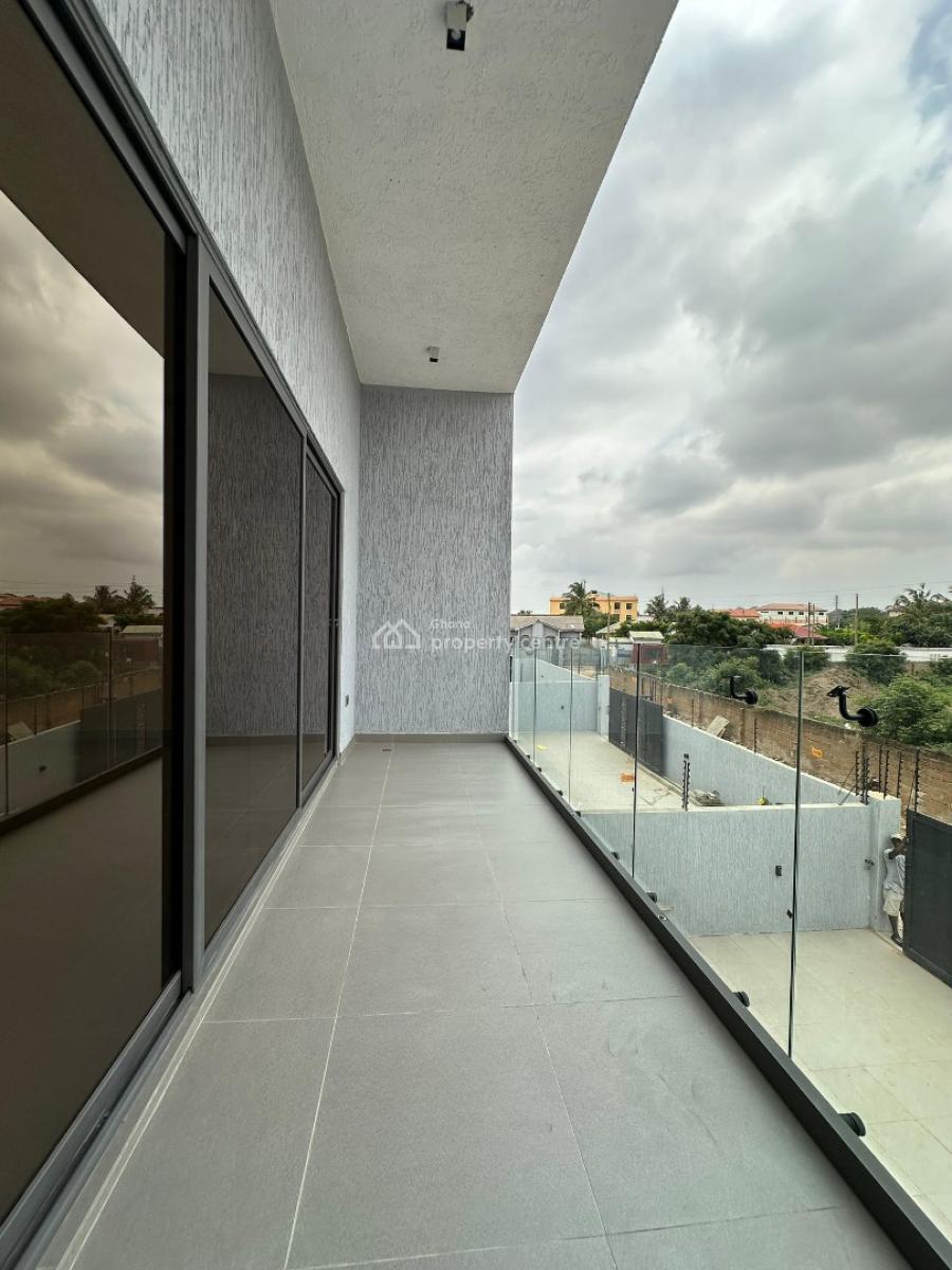 Executive 4 Bedrooms, Ashaley Botwe, Adenta Municipal, Accra, House for Sale