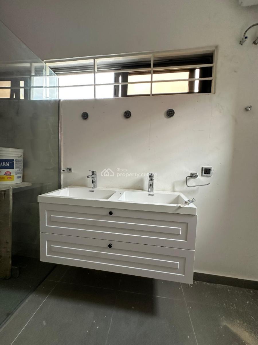 Executive 4 Bedrooms, Ashaley Botwe, Adenta Municipal, Accra, House for Sale
