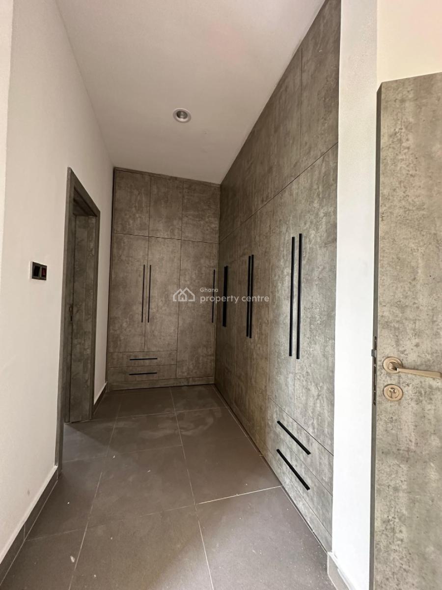 Executive 4 Bedrooms, Ashaley Botwe, Adenta Municipal, Accra, House for Sale