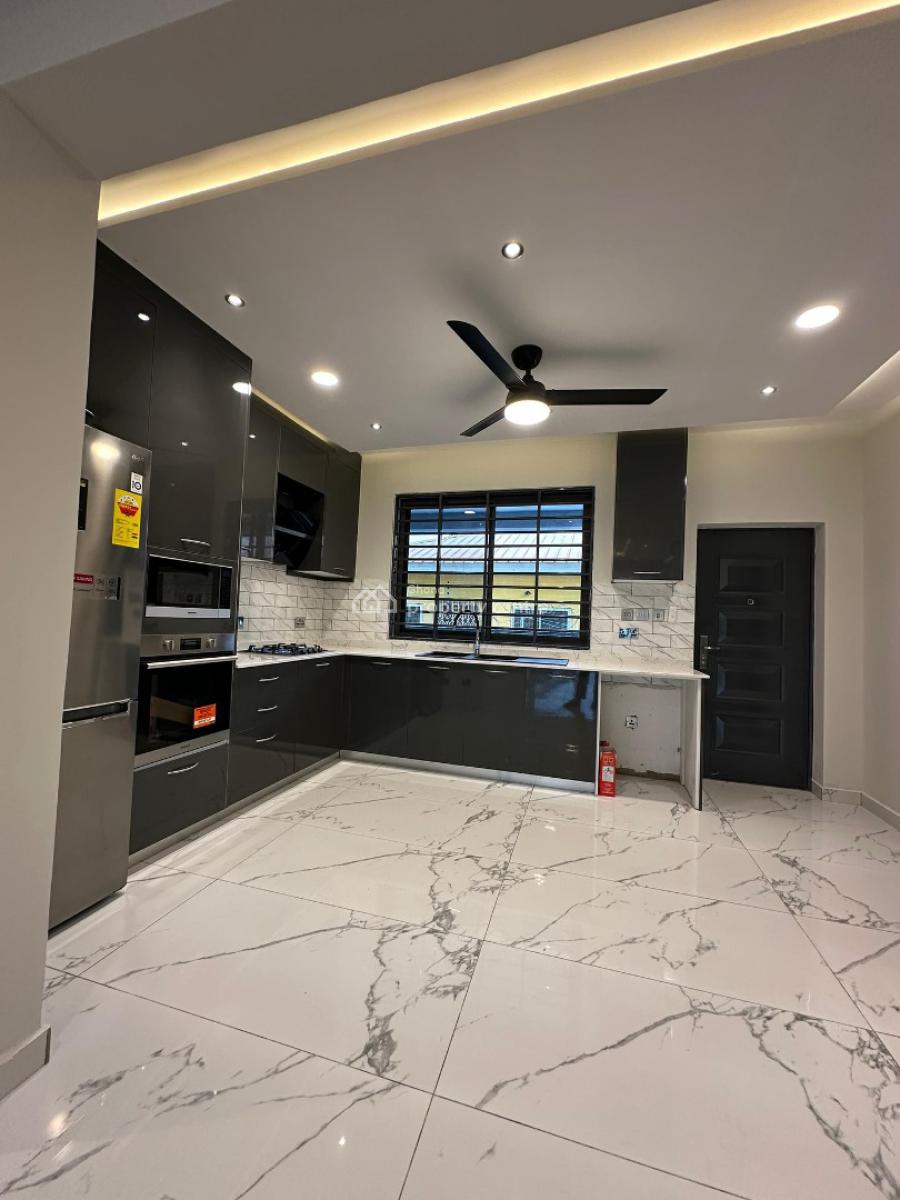 Executive 2 Bedrooms, Spintex, Accra, Apartment for Rent