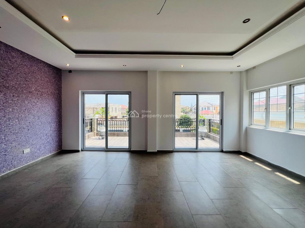 Detached 4 Bedroom Duplex with Swimming Pool and Staff Quarters, Mahama Road, East Airport, Airport Residential Area, Accra, Detached Duplex for Rent