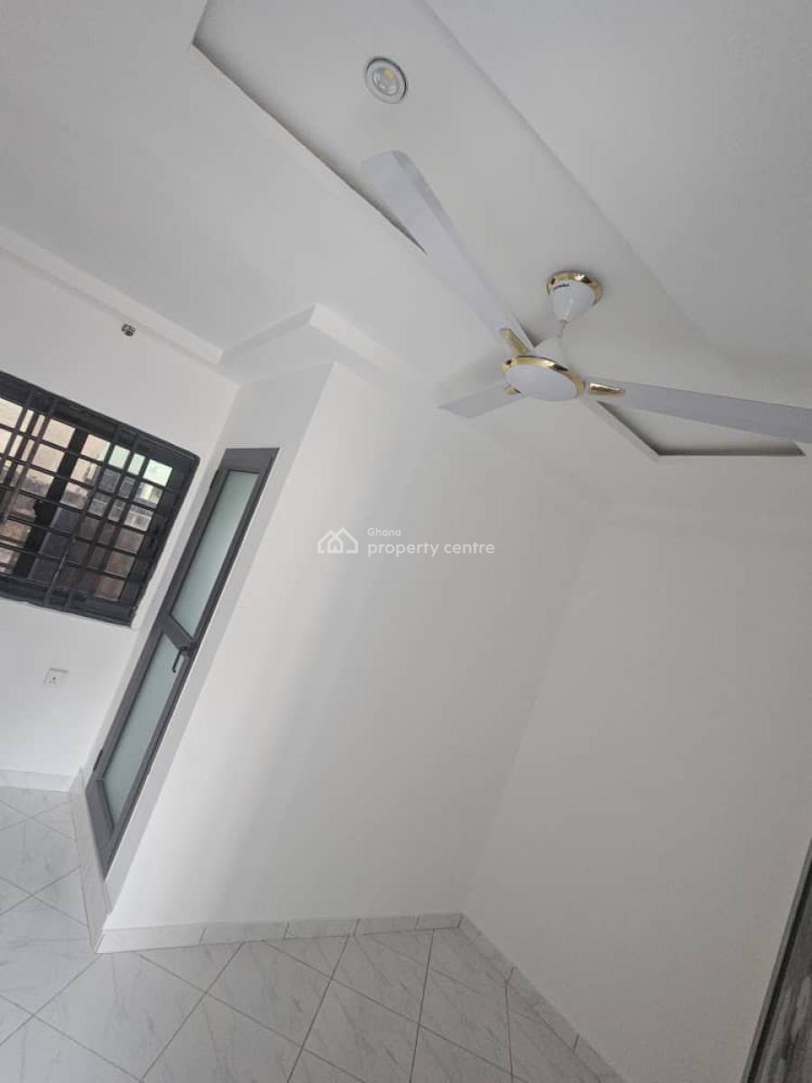 Chamber and Hall, Community 18 Kfc, Spintex, Accra, Apartment for Rent